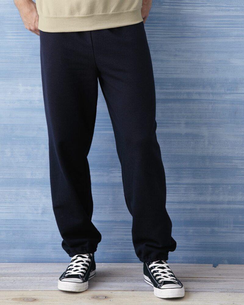  Gildan Youth Elastic Bottom Sweatpants, Style G18200B, Black,  Small: Clothing, Shoes & Jewelry